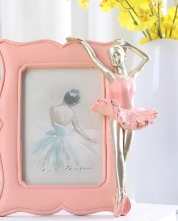 Resin crafts, ballet dancer figurines
